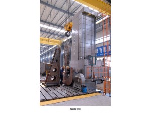 赤壁蒲圻起重機械數(shù)控臥式鏜床車間。